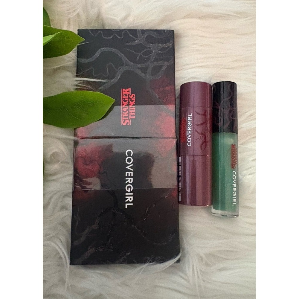 Stranger Things makeup bundle!